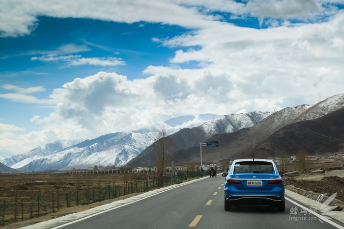 挑战藏地雪域高原 腾势500试驾体验