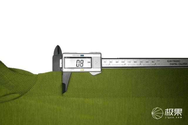 速干透气贴身舒适，让你肆意运动不燥热—优衣库运动活力系列套装评测