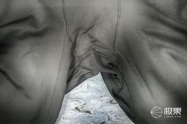 速干透气贴身舒适，让你肆意运动不燥热—优衣库运动活力系列套装评测