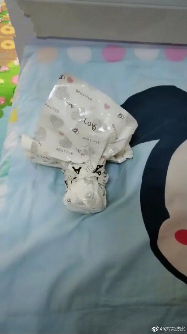 ��Ů�ѡ���Ҫһ���¹�������� ����ת�˺�ȴ������