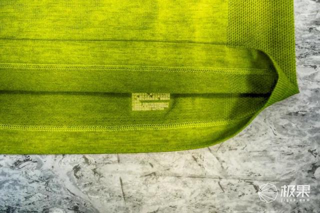 速干透气贴身舒适，让你肆意运动不燥热—优衣库运动活力系列套装评测