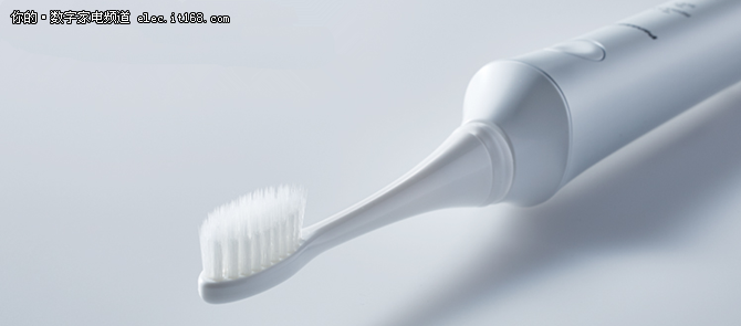 贵的一定好？五款千元电动牙刷深度横评