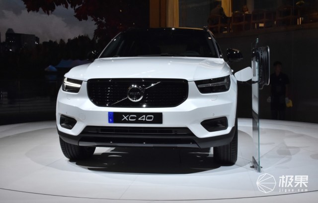 北京车展 | 沃尔沃XC40搭载2.0T汽油发动机，叫板宝马奥迪