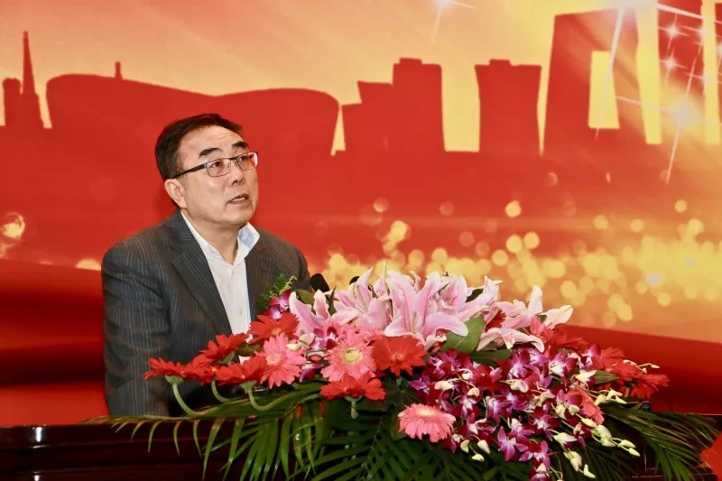 2018上海民营经济_上海易贝籽健康公司联合协办2018中国民营经济华西峰会