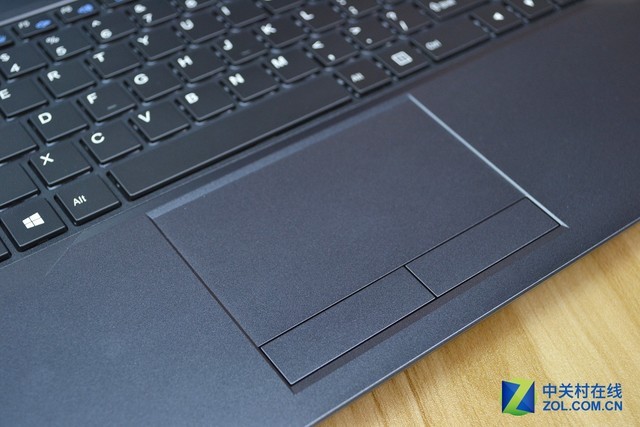 八代桌面处理器i5-8400！炫龙毁灭者DD2评测 