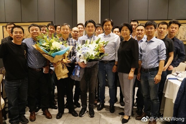 小米上市前俩创始人辞职 走的时候挺高兴 