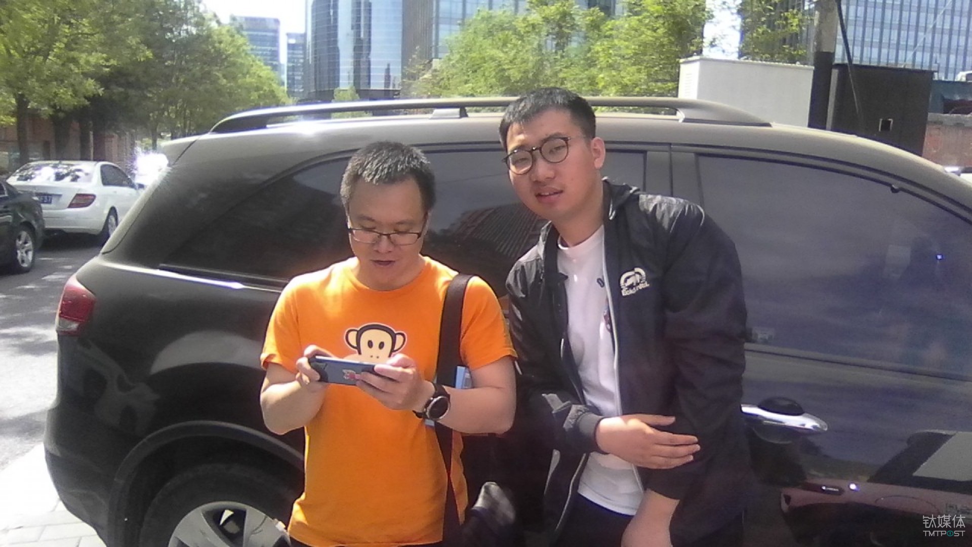 米兔遥控小飞机实拍照片样片