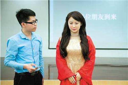 我国第一个美女机器人诞生,未来机器人老婆会成为时代