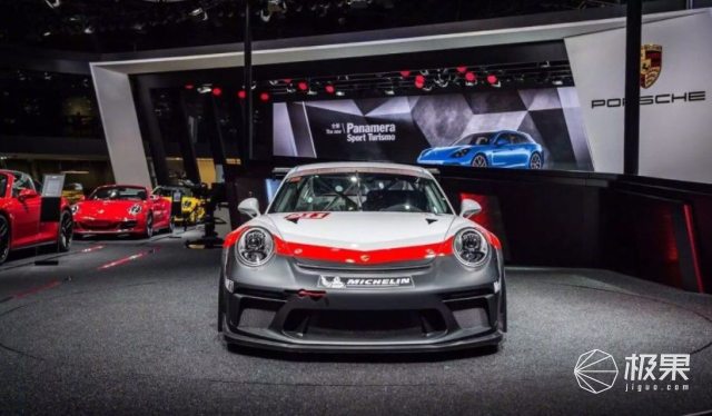 同一个生产线，为什么展车与上路车像买家秀卖家秀？