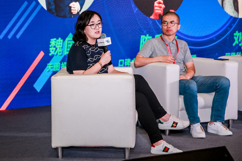 正文 红杉资本中国基金副总裁胡若笛(左,天图投资合伙人魏国兴(右)
