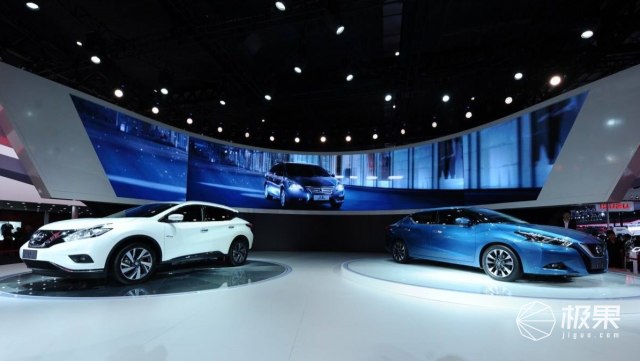 同一个生产线，为什么展车与上路车像买家秀卖家秀？