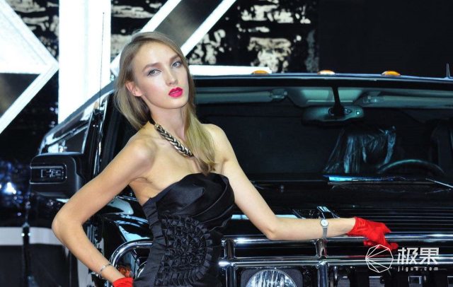 同一个生产线，为什么展车与上路车像买家秀卖家秀？