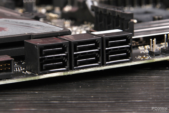 微星X470 GAMING M7 AC