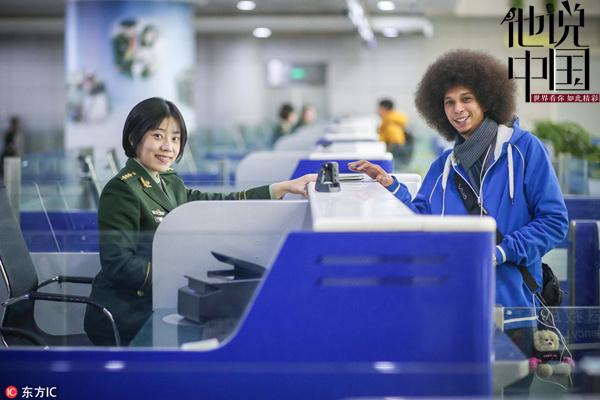 【他说中国】中国出入境管理新举措让赴华旅游更安全