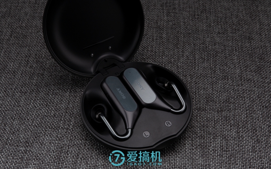 全新的无线体验,索尼 Xperia Ear Duo 评测
