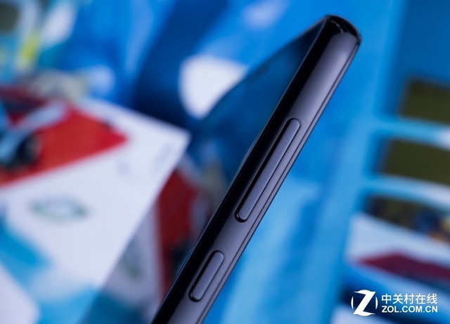 Lenovo K5上手 百元机也可美出新高度 