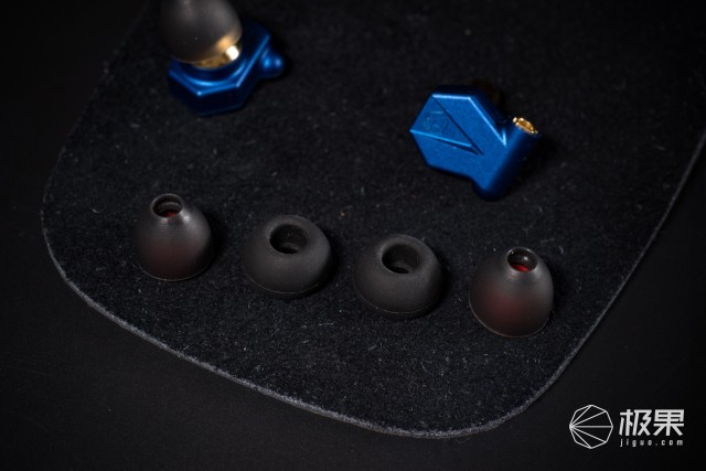 TeslaModelS车载音箱定制服务商出品-拉赫曼尼“星夜女神”Stella深度体验 TeslaModelS车载音箱定制服务商出品-拉赫曼尼“星夜女神”Stella深度体验