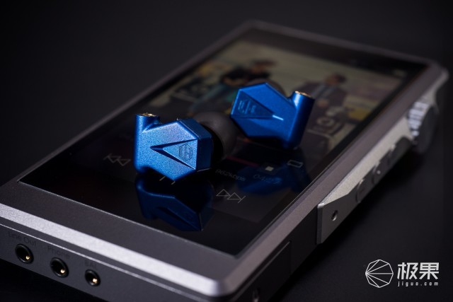 TeslaModelS车载音箱定制服务商出品-拉赫曼尼“星夜女神”Stella深度体验 TeslaModelS车载音箱定制服务商出品-拉赫曼尼“星夜女神”Stella深度体验