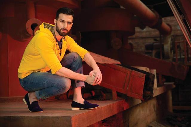 外国人问:巴基斯坦人是白人吗?某网民:我们和