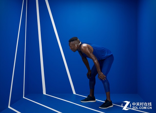 撩人外观 潮人首选 那些能做配饰的耳机 