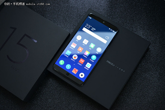 售价2499元起 魅族15系列今天正式开售