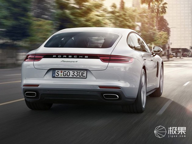 帕拉梅拉混动版上市,百公里加速4.6秒,售128万 帕拉梅拉混动版上市,百公里加速4.6秒,售128万