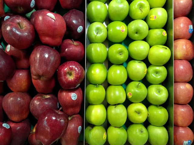 坚果3初体验:千元机也可以三面无边框