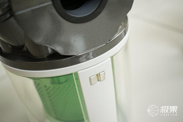 浦桑尼克无线吸尘器测评，吸尘除螨，家庭清洁好帮手