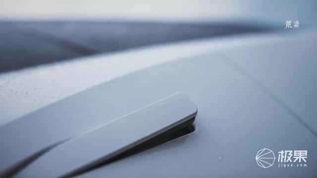 蔚来ES8初体验:4秒破百,NOMI智能助手把全车人撩high 蔚来ES8初体验:4秒破百,NOMI智能助手把全车人撩high