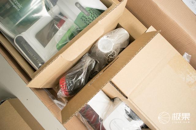 浦桑尼克无线吸尘器测评，吸尘除螨，家庭清洁好帮手