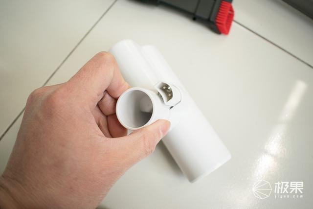 浦桑尼克无线吸尘器测评，吸尘除螨，家庭清洁好帮手