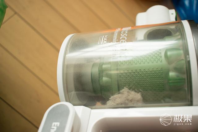 浦桑尼克无线吸尘器测评，吸尘除螨，家庭清洁好帮手