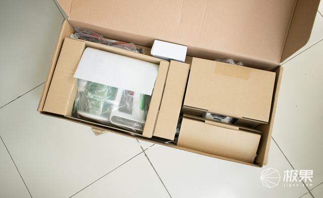 浦桑尼克无线吸尘器测评，吸尘除螨，家庭清洁好帮手