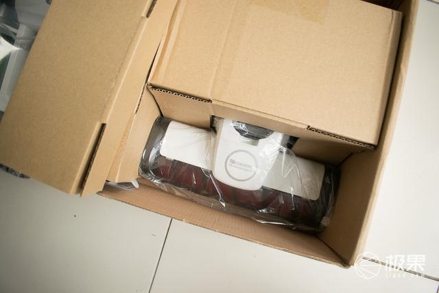 浦桑尼克无线吸尘器测评，吸尘除螨，家庭清洁好帮手