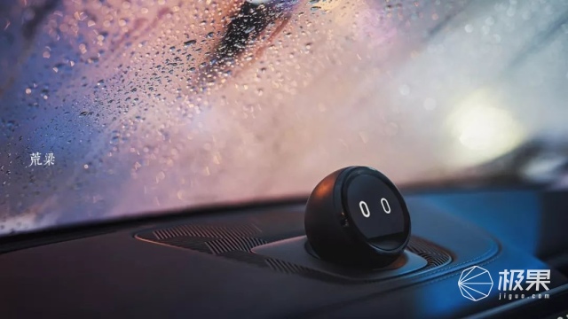 蔚来ES8初体验:4秒破百,NOMI智能助手把全车人撩high 蔚来ES8初体验:4秒破百,NOMI智能助手把全车人撩high