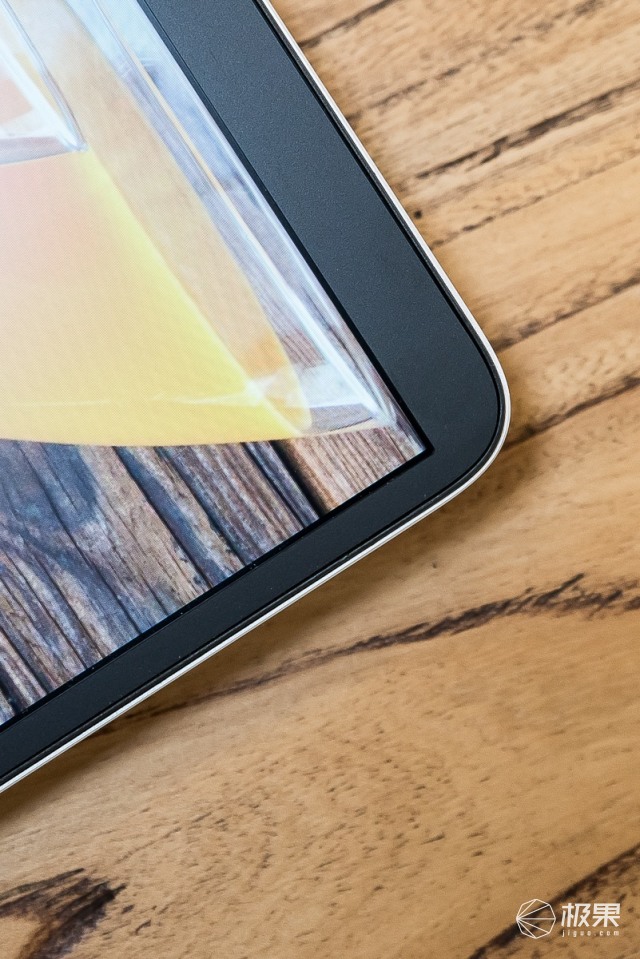 荣耀MagicBook体验:配置亮眼,办公娱乐皆可胜