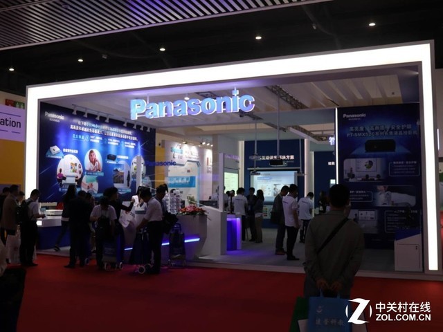 携HLD光源新品亮相 松下登陆教育装备展 