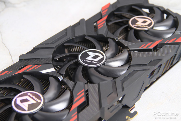 迪兰 RX VEGA 56 X-Serial战神