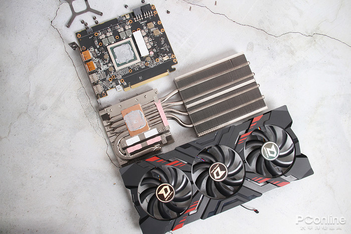 迪兰 RX VEGA 56 X-Serial战神