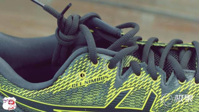 入脚舒适跑步抓地，跑渣的顶级马拉松跑鞋—亚瑟士NIMBUS20体验