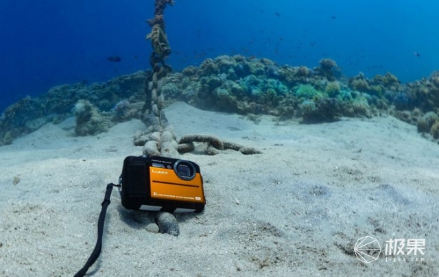 松下发布三防卡片机:支持4K录制、高速连拍 松下发布三防卡片机:支持4K录制、高速连拍