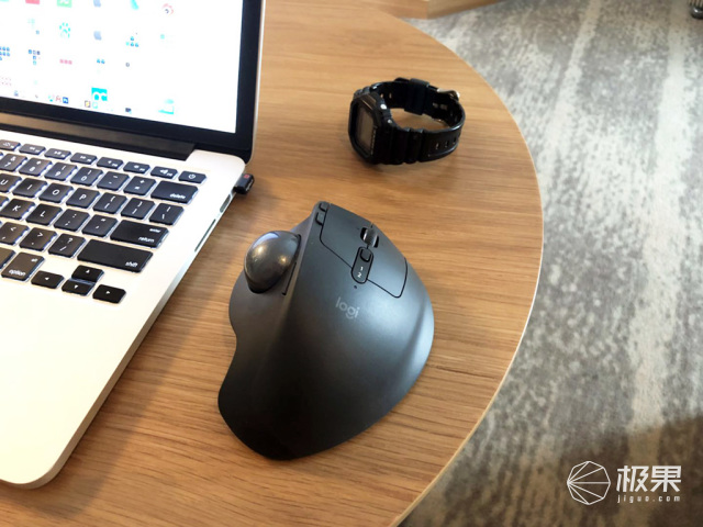罗技MXERGO鼠标体验，告别鼠标手，操控光标仅靠“球”