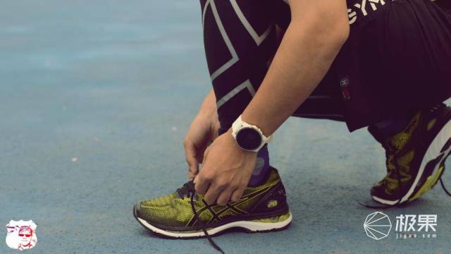 集合数套专业户外设备的腕表，让旅行小白秒变户外老炮