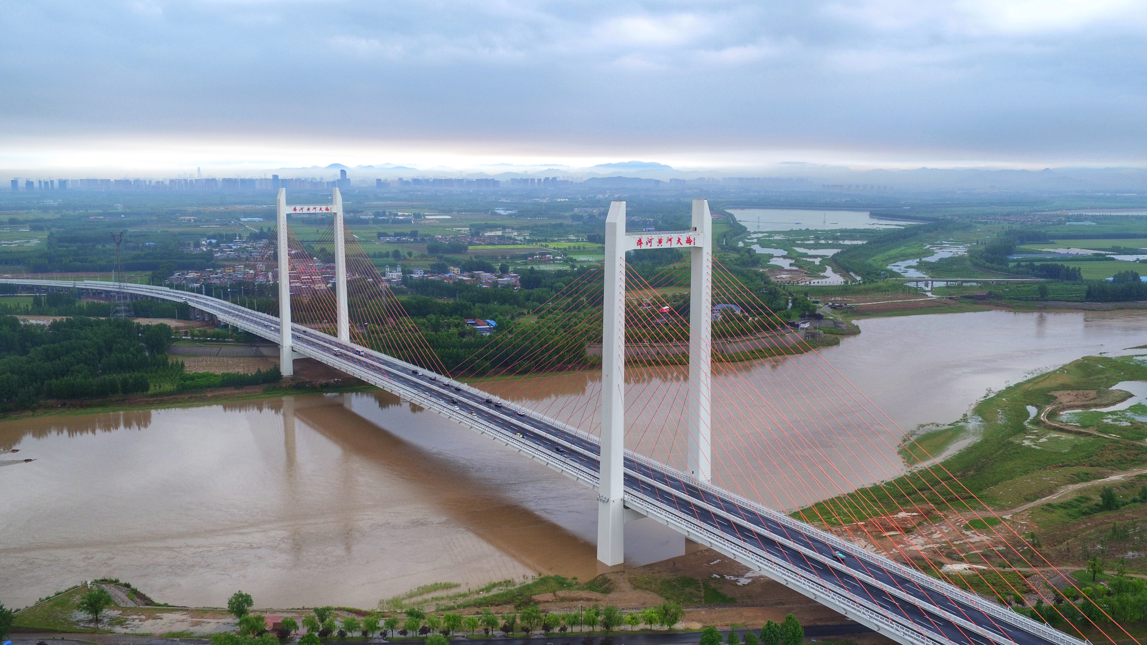 齐河黄河大桥建成通车,一座惠民桥带动两座城
