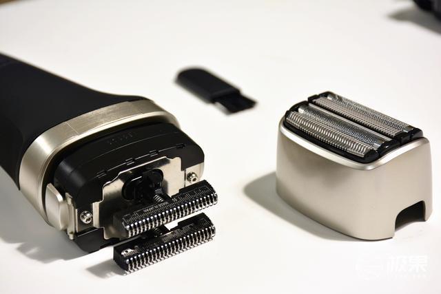 四独立刀网设计米家须眉电动剃须刀,好像有点