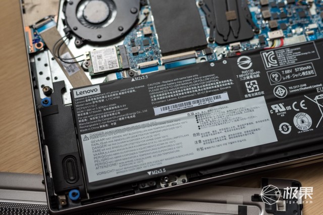 轻薄设计独立显卡，五千价位里的小钢炮—联想小新Air14评测