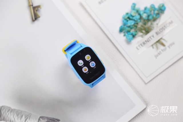 孩子的成长新伙伴，贝贝欢儿童手表体验