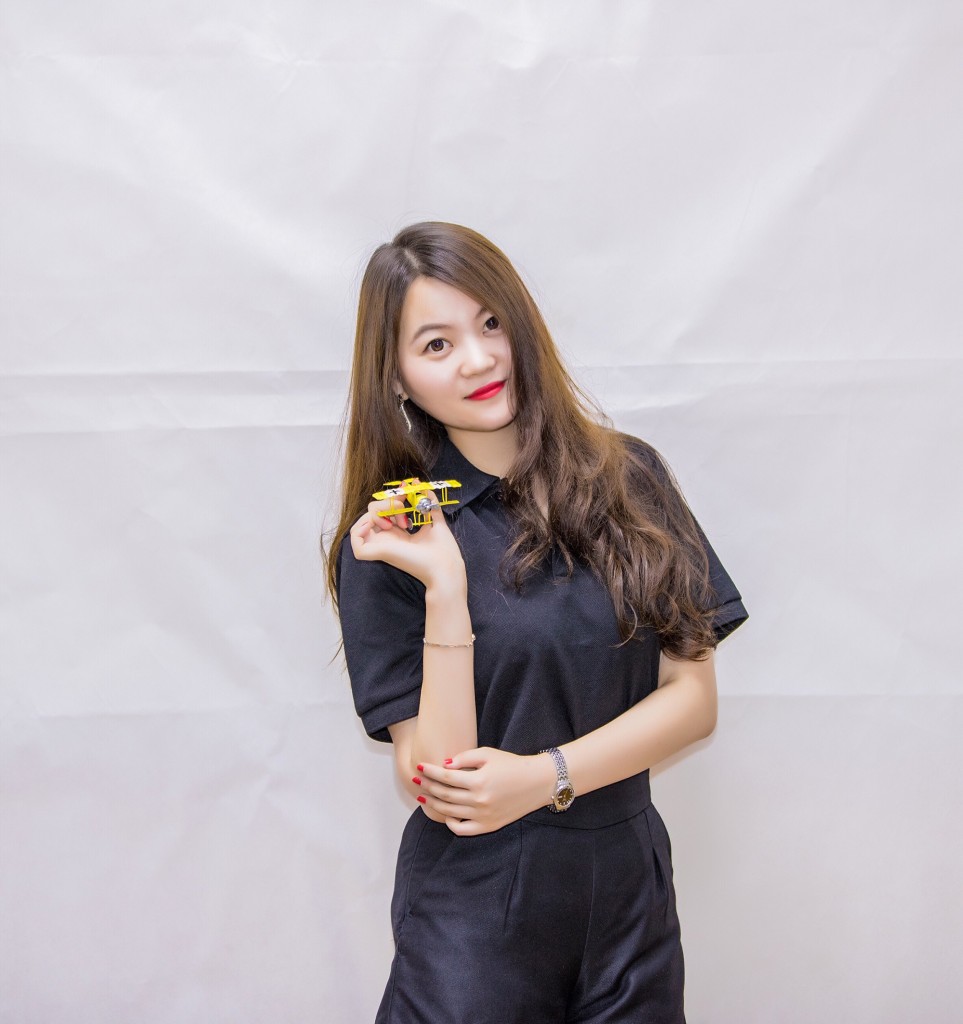 红磨坊 CEO 李容