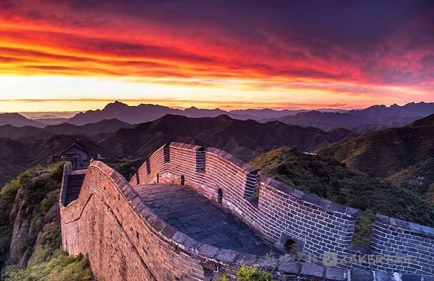 中国旅游日：各地景点重磅来袭 让你玩个够