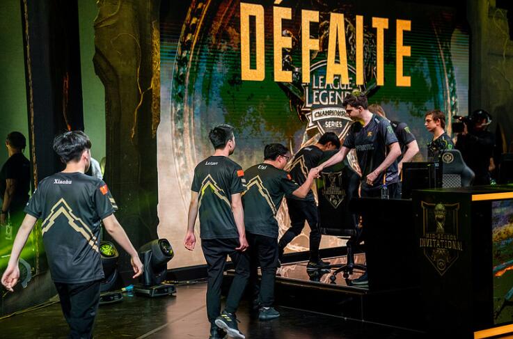 新华社报道赛事:MSI中国队闯入决赛_esports电